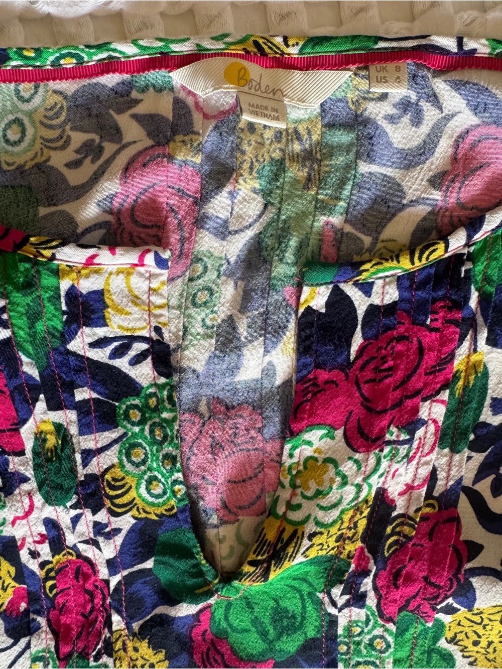 Boden Women’s 4 Sleeveless Floral Ruffle Trim V-Neck‎ Blouse Top Small - Picture 4 of 8